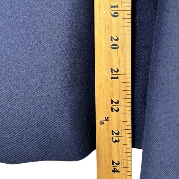 J Crew Women’s Schoolboy Navy Blazer with Gold button detail Fully Lined - Picture 13 of 15